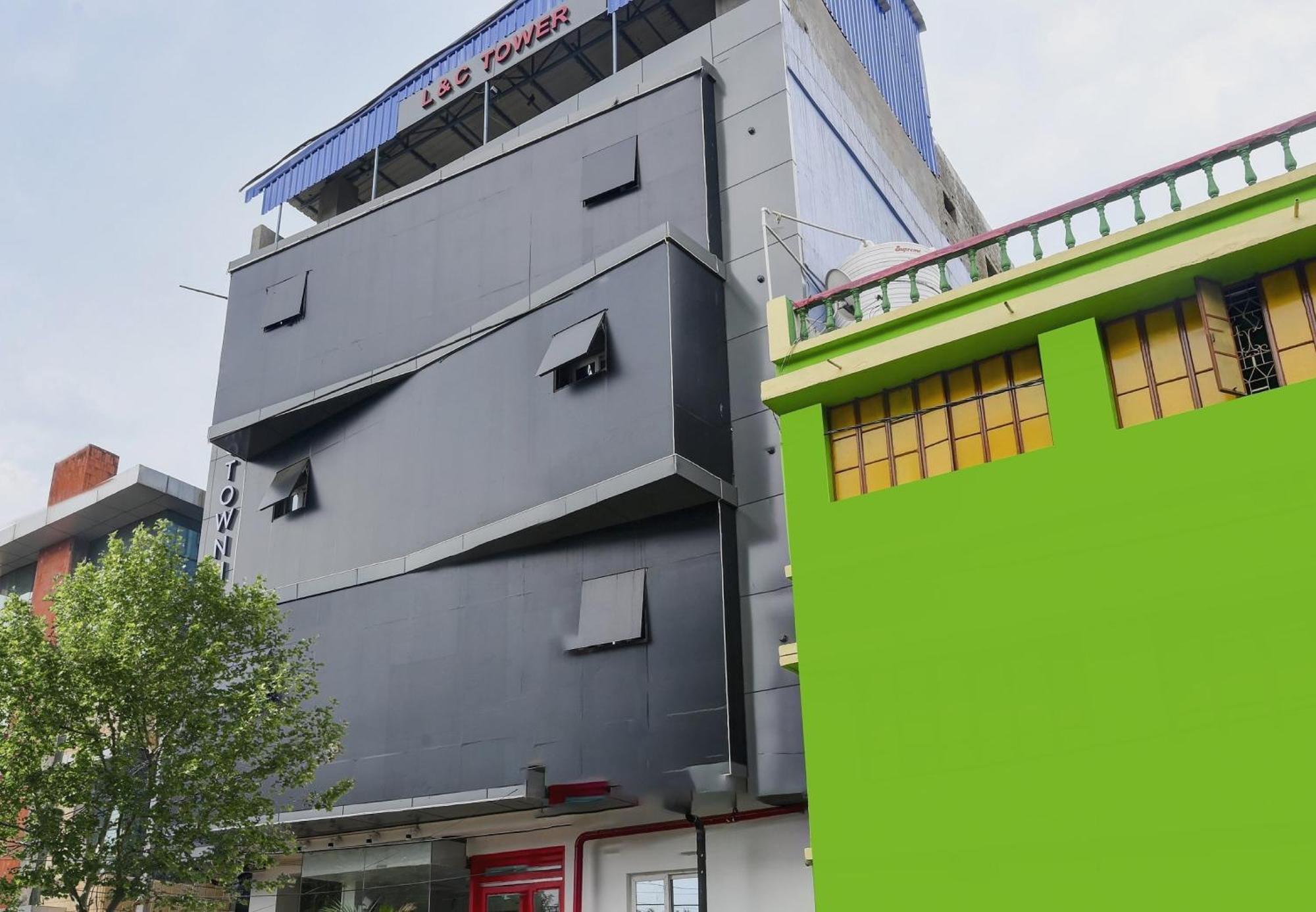 Super Town House Hi5 Aditya International 布巴内什瓦尔 外观 照片