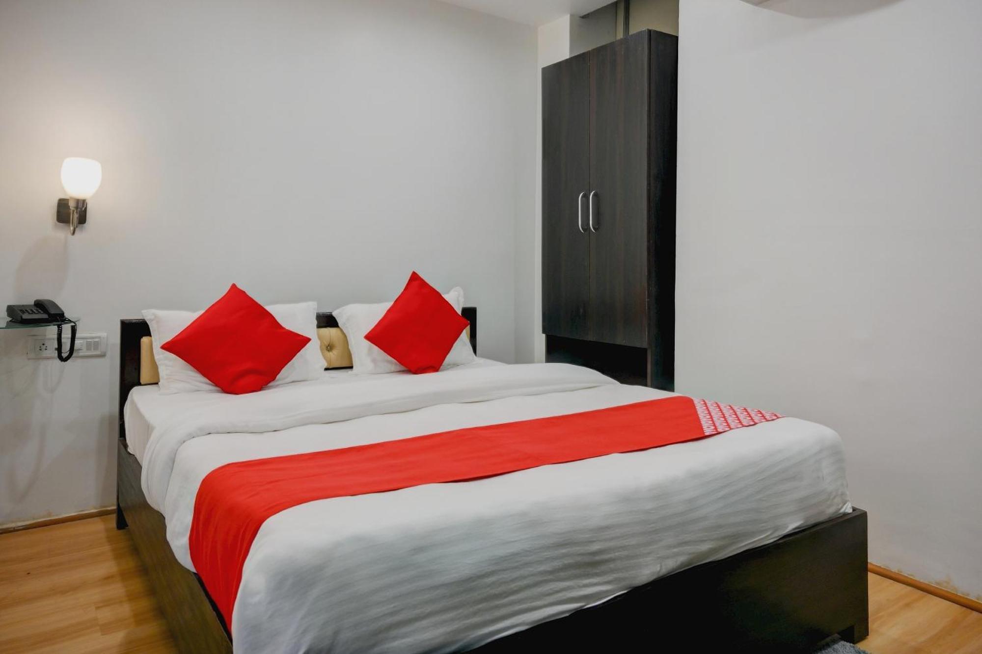 Super Town House Hi5 Aditya International 布巴内什瓦尔 外观 照片